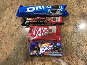 Chocolate and Cookies to decorate brownies.