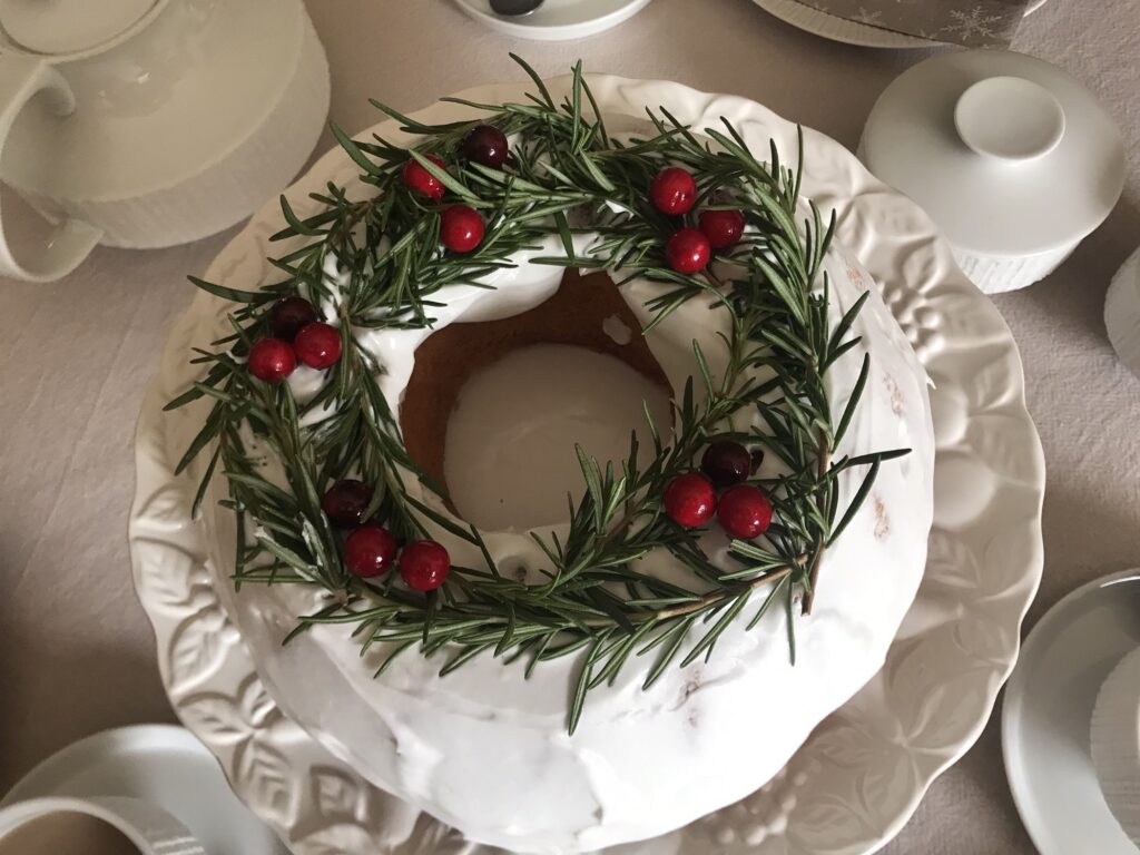 Christmas Wreath Cake